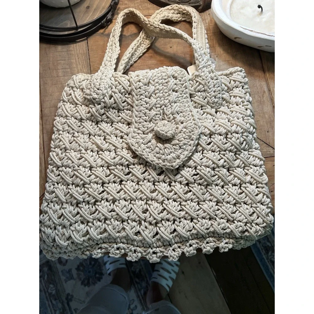 Vtg Macrame Purse Handmade. EUC With Beautiful Interior Material. Button Closure